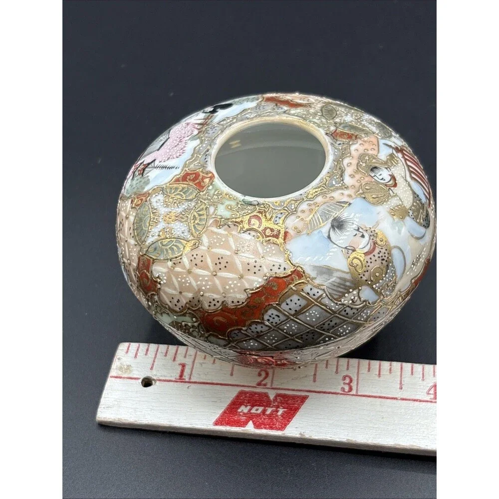 Antique Satsuma Gold Enamel Hand Painted & Signed Hair Receiver